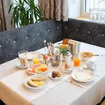 Garni Helvetia 3* Ischgl