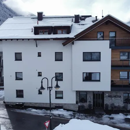 Garni Helvetia Hotel 3*