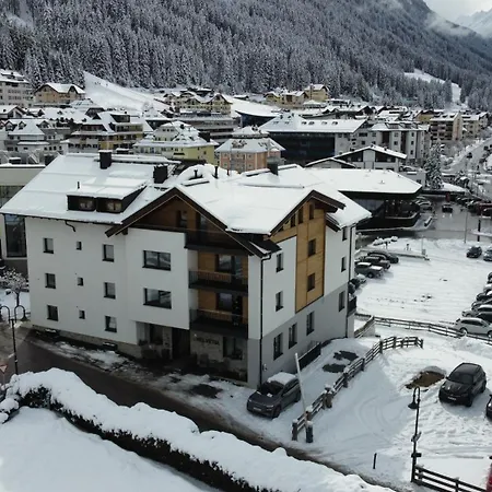 Garni Helvetia 3* Ischgl