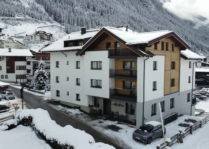 Garni Helvetia Отель 3*