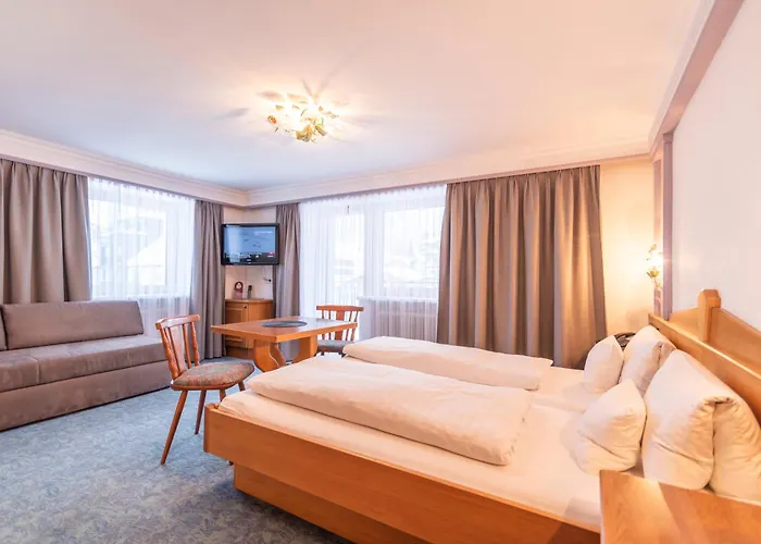 Garni Helvetia Отель 3*