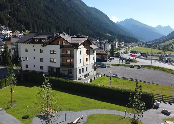 Hotel Garni Helvetia