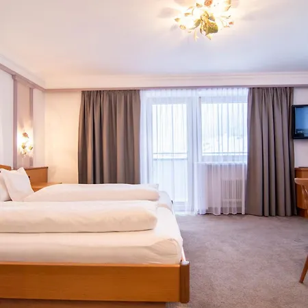 Garni Helvetia 3* Ишгль