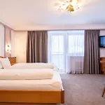 Garni Helvetia 3* 이스크글
